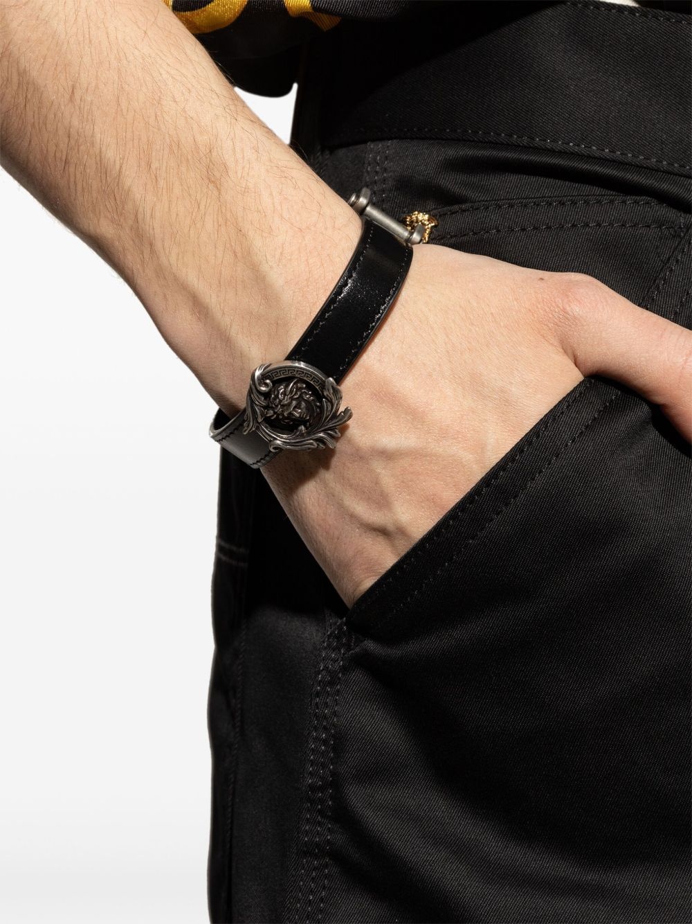 Medusa-plaque bracelet - 3
