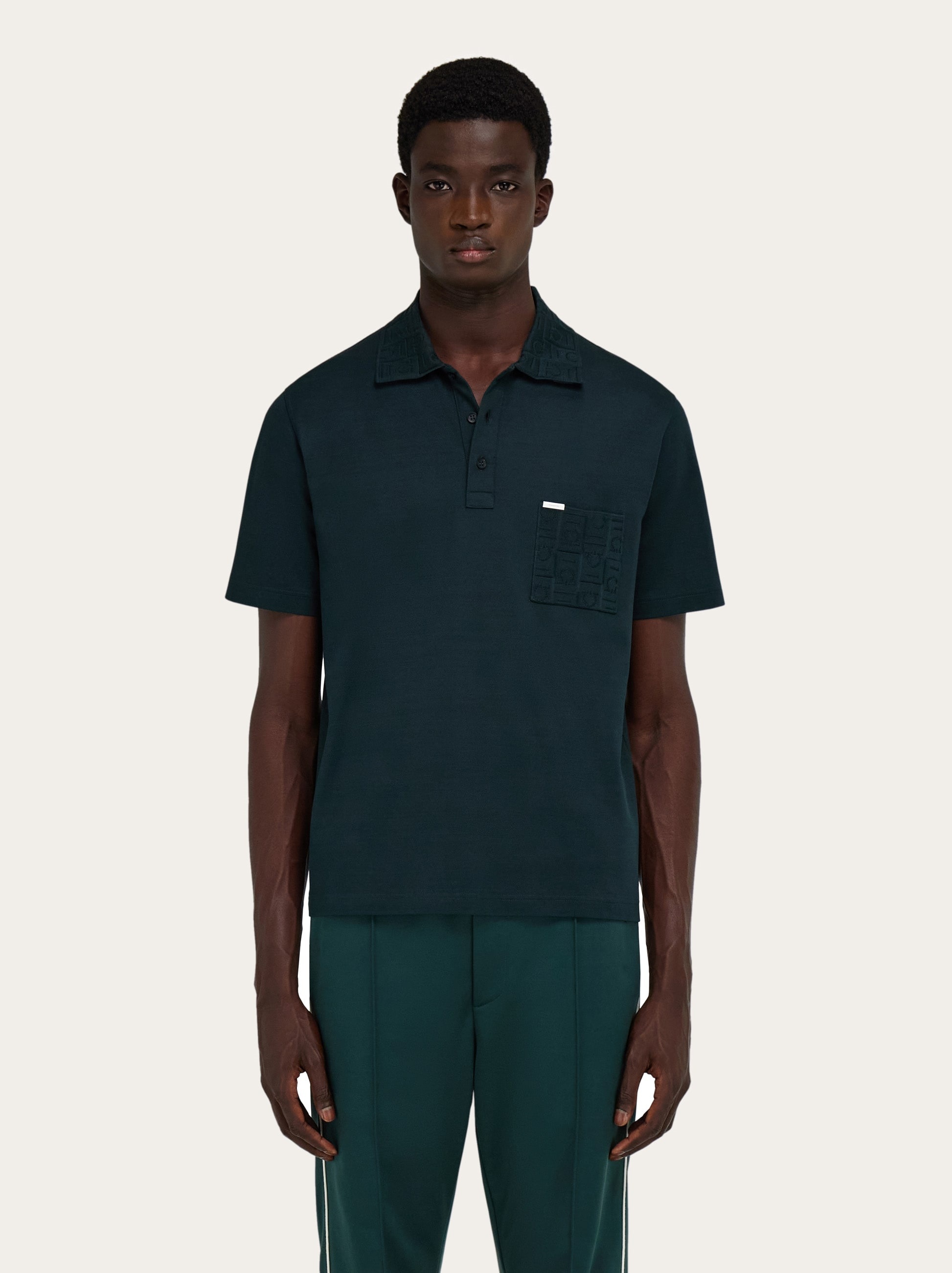 V-neck polo with jacquard pocket detail - 2