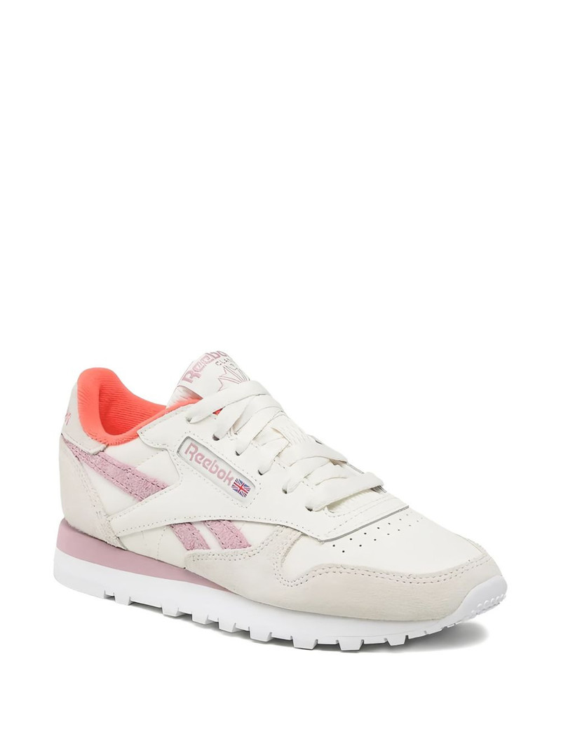 Reebok Classic Leather sneakers outlook