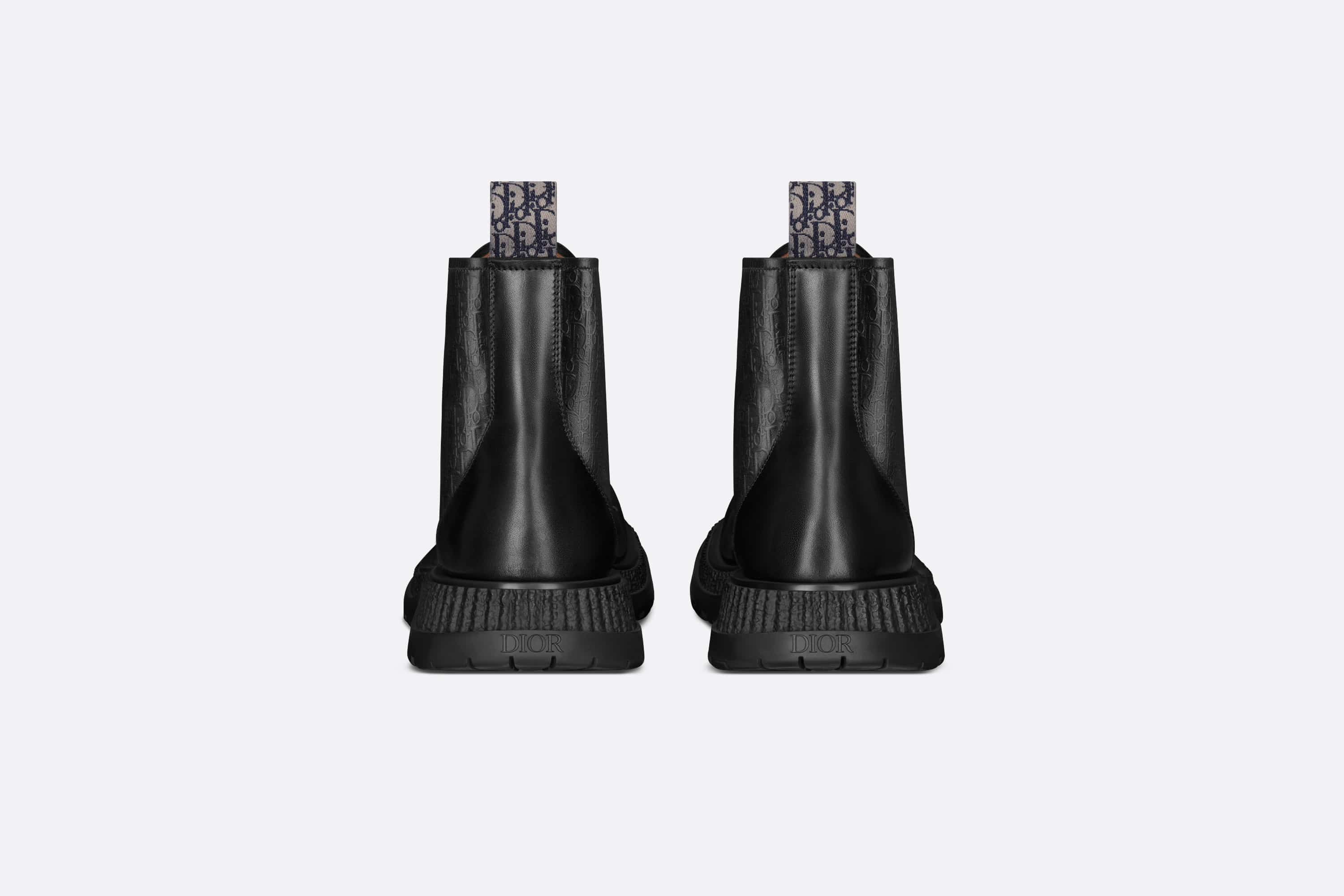 Dior Dior Buffalo Lace-Up Boot | REVERSIBLE