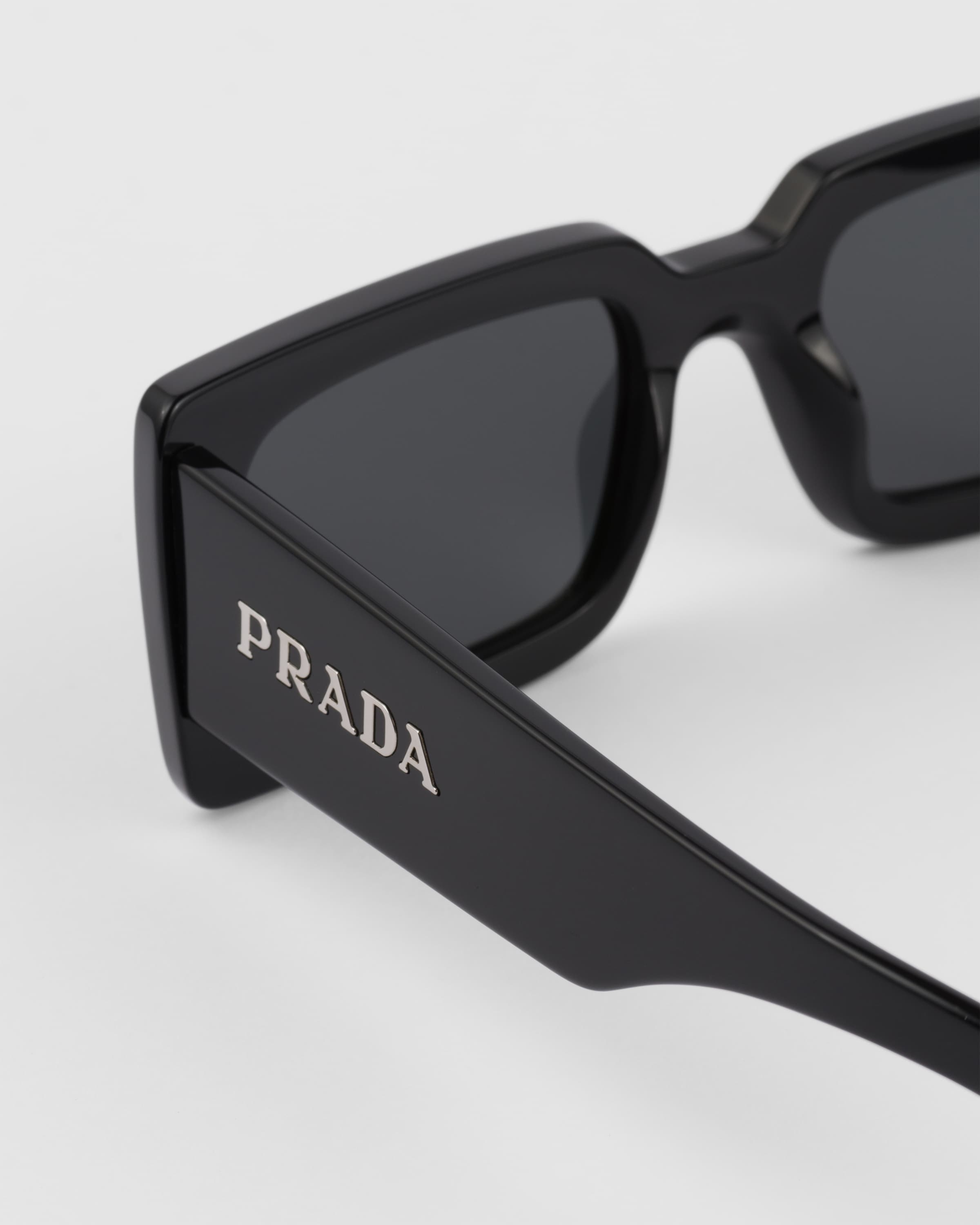 Sunglasses with Prada logo - 5