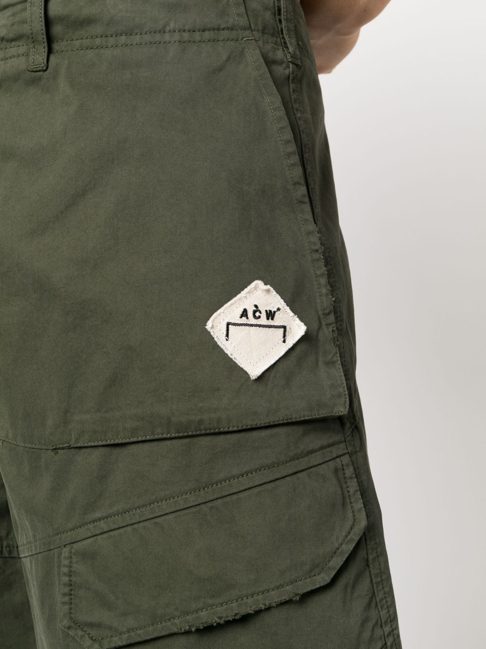 logo-patch cargo shorts - 5