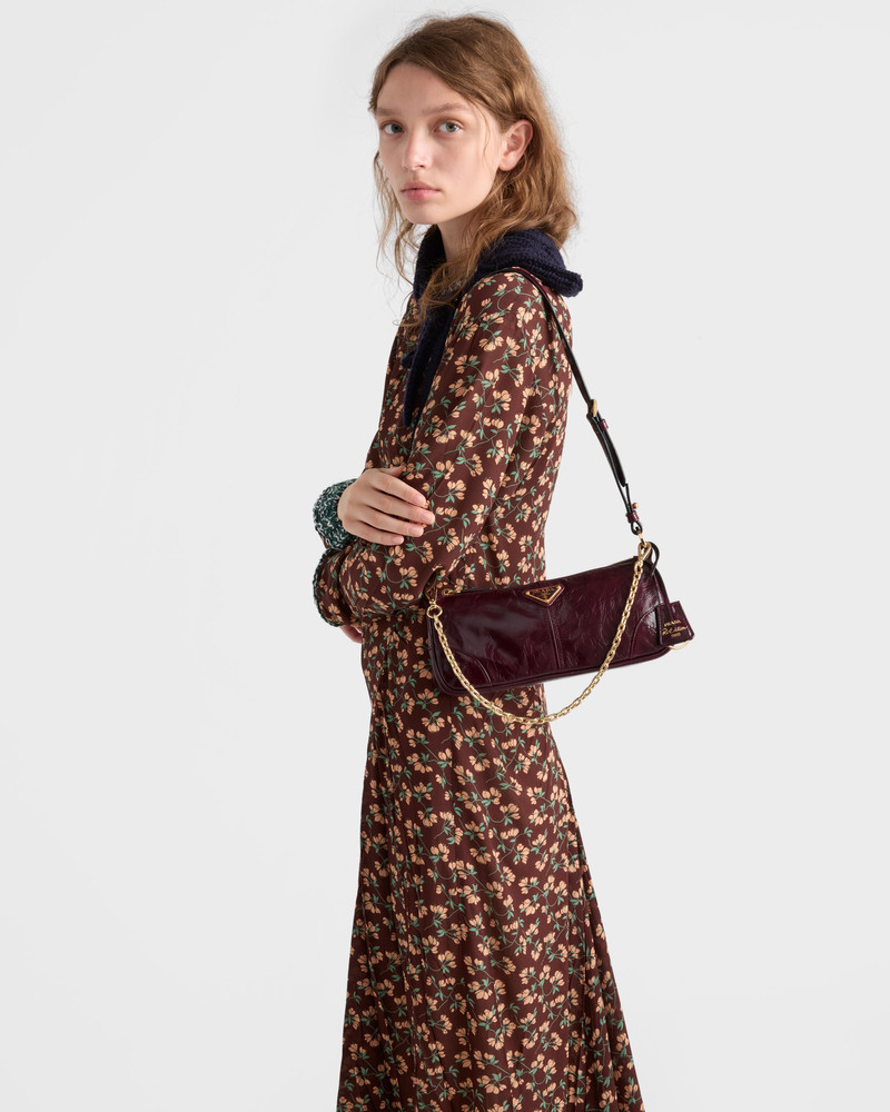 Prada Prada Re-Edition 2002 medium leather shoulder bag outlook
