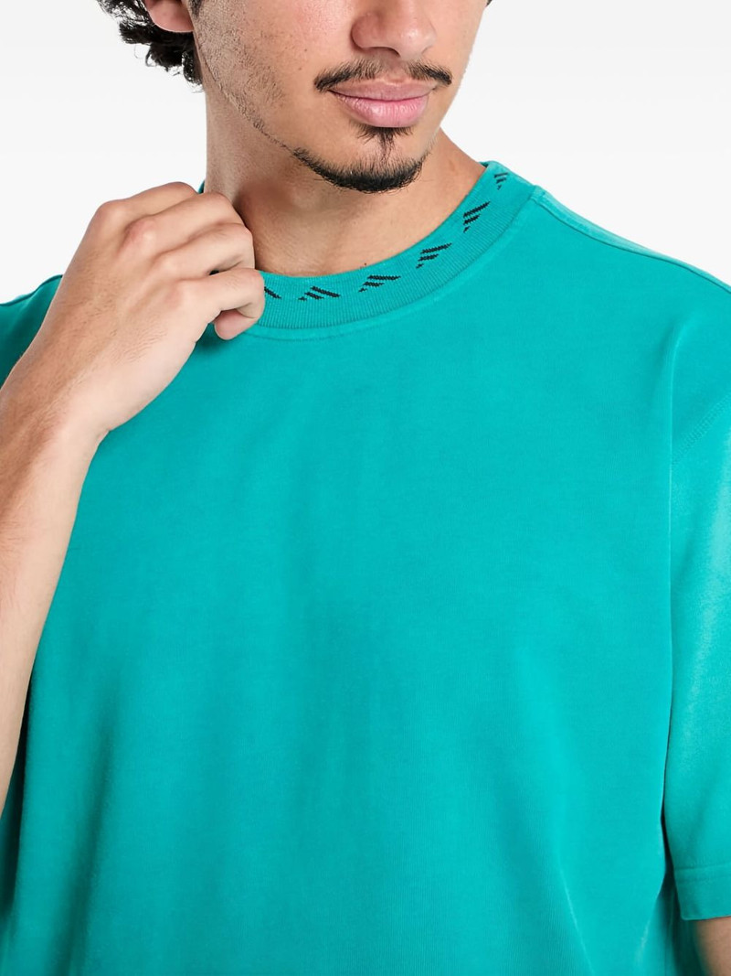 logo-patch T-shirt 4