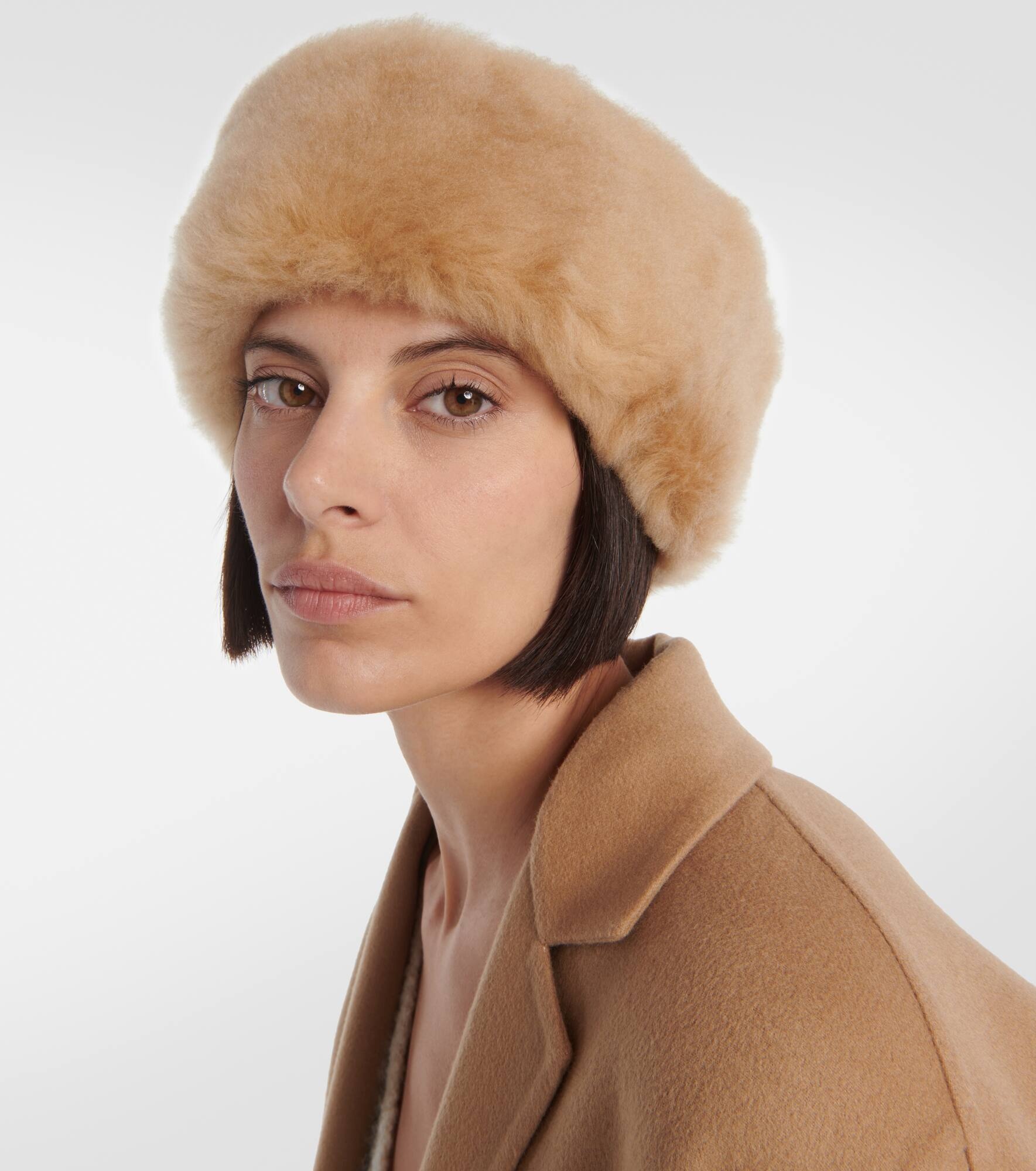 Colbacco shearling and cashmere hat - 2