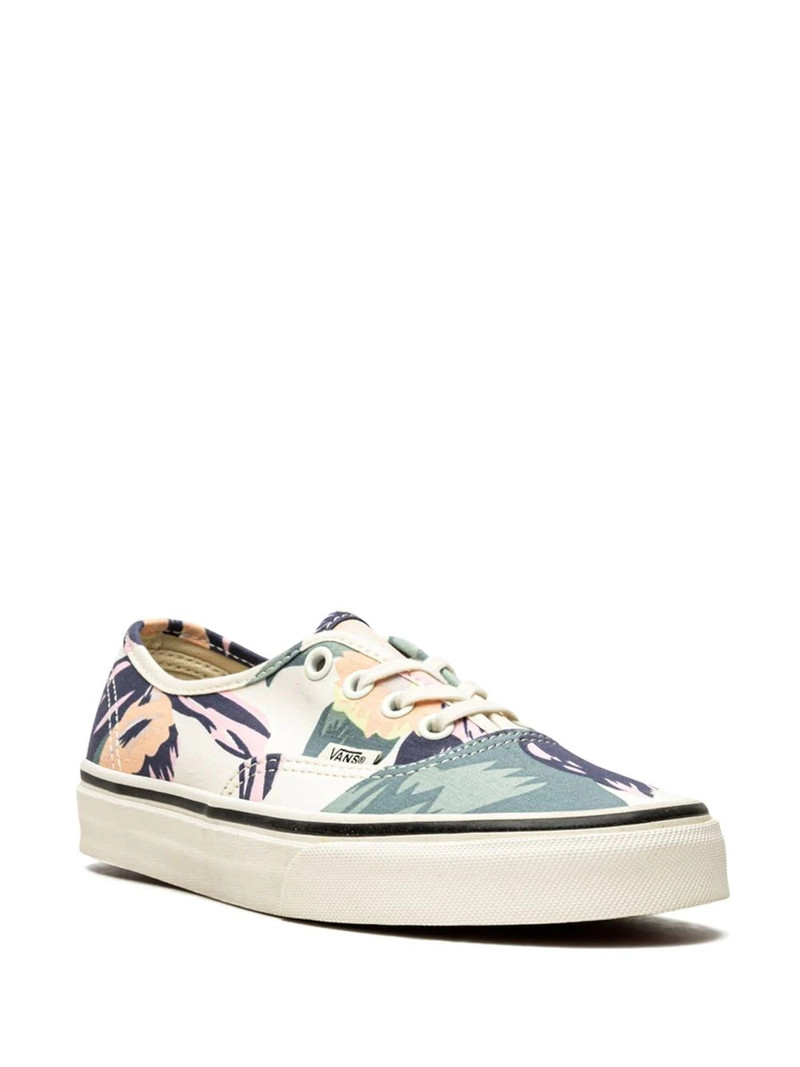 Vans Authentic low-top sneakers outlook