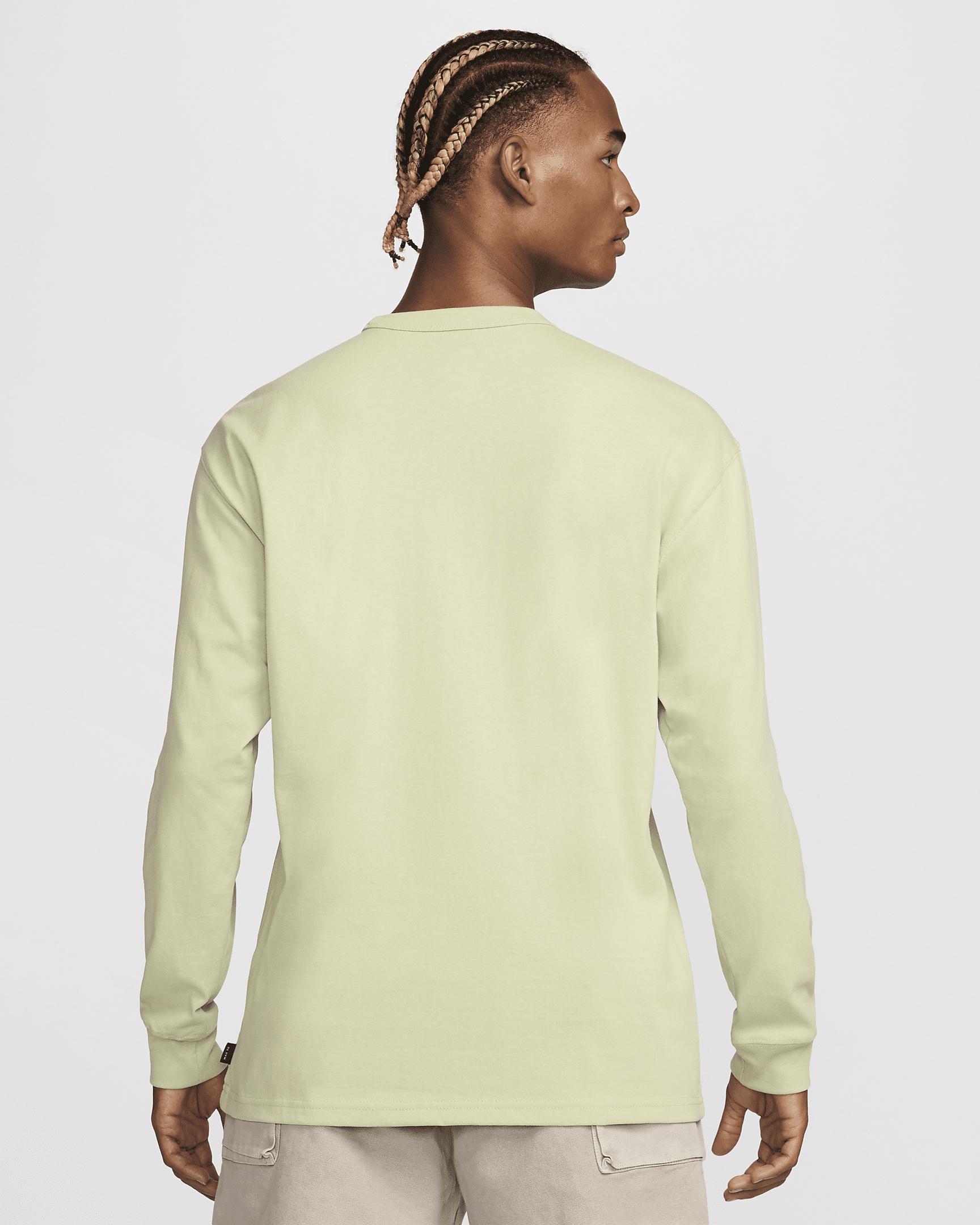 Nike Sportswear Premium Essentials Men's Long-Sleeve Pocket T-Shirt - 2