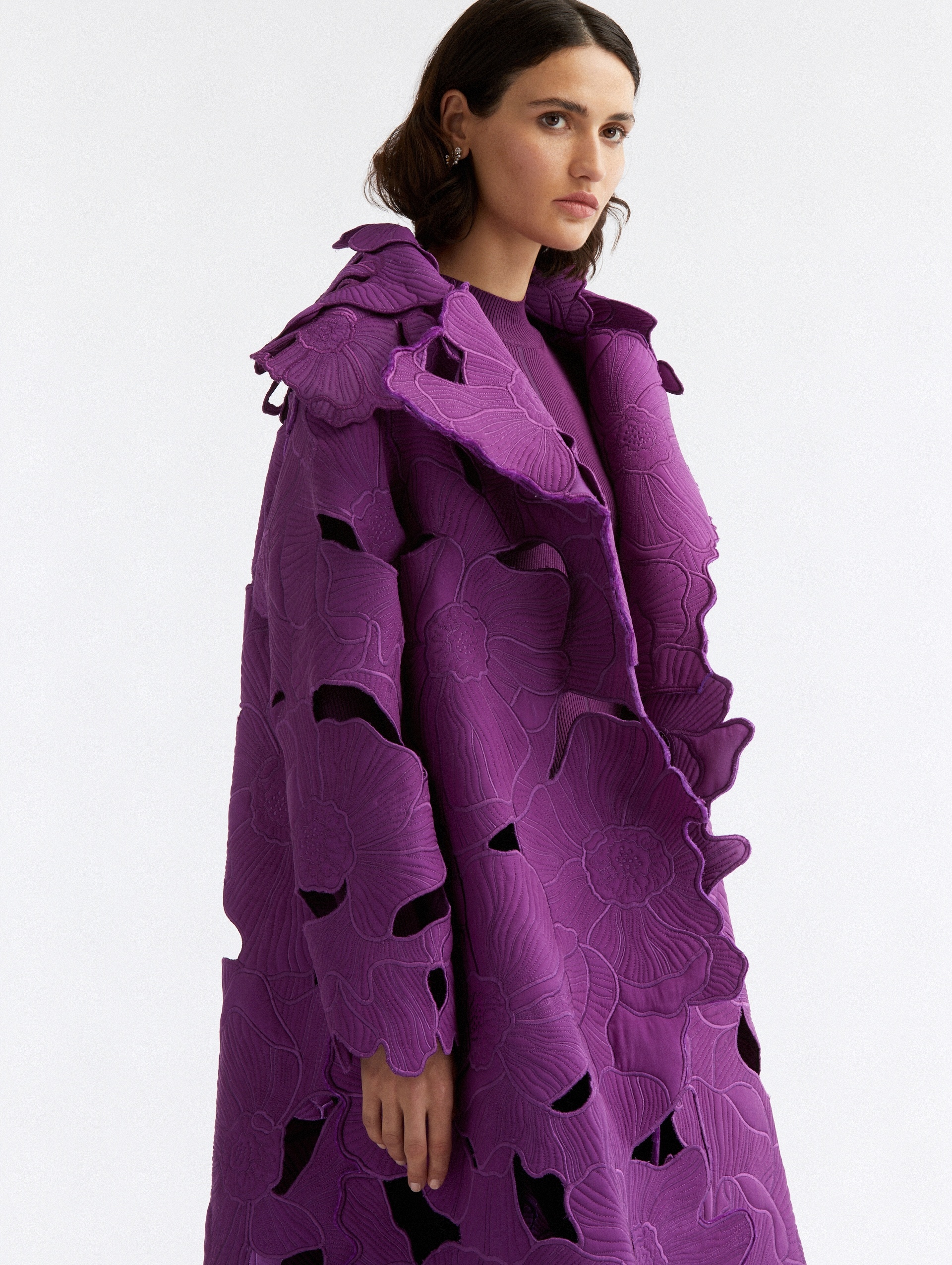 FLORAL CUTOUT COAT - 4