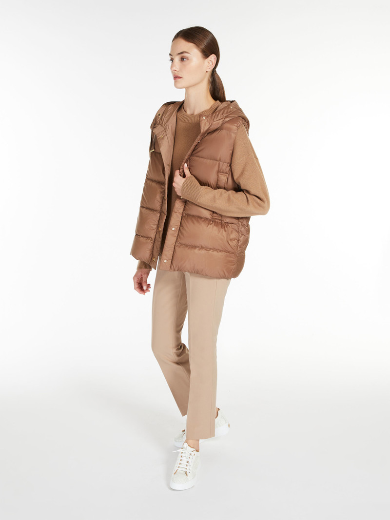 Max Mara JSOFT Reversible water-repellent canvas gilet outlook