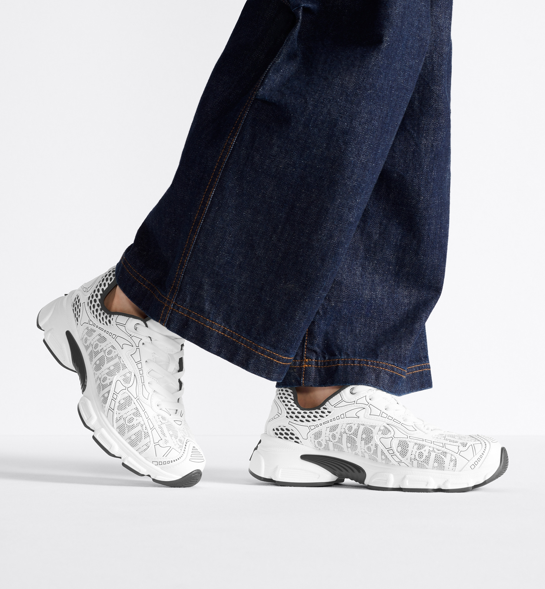Dior Vibe Sneaker - 2