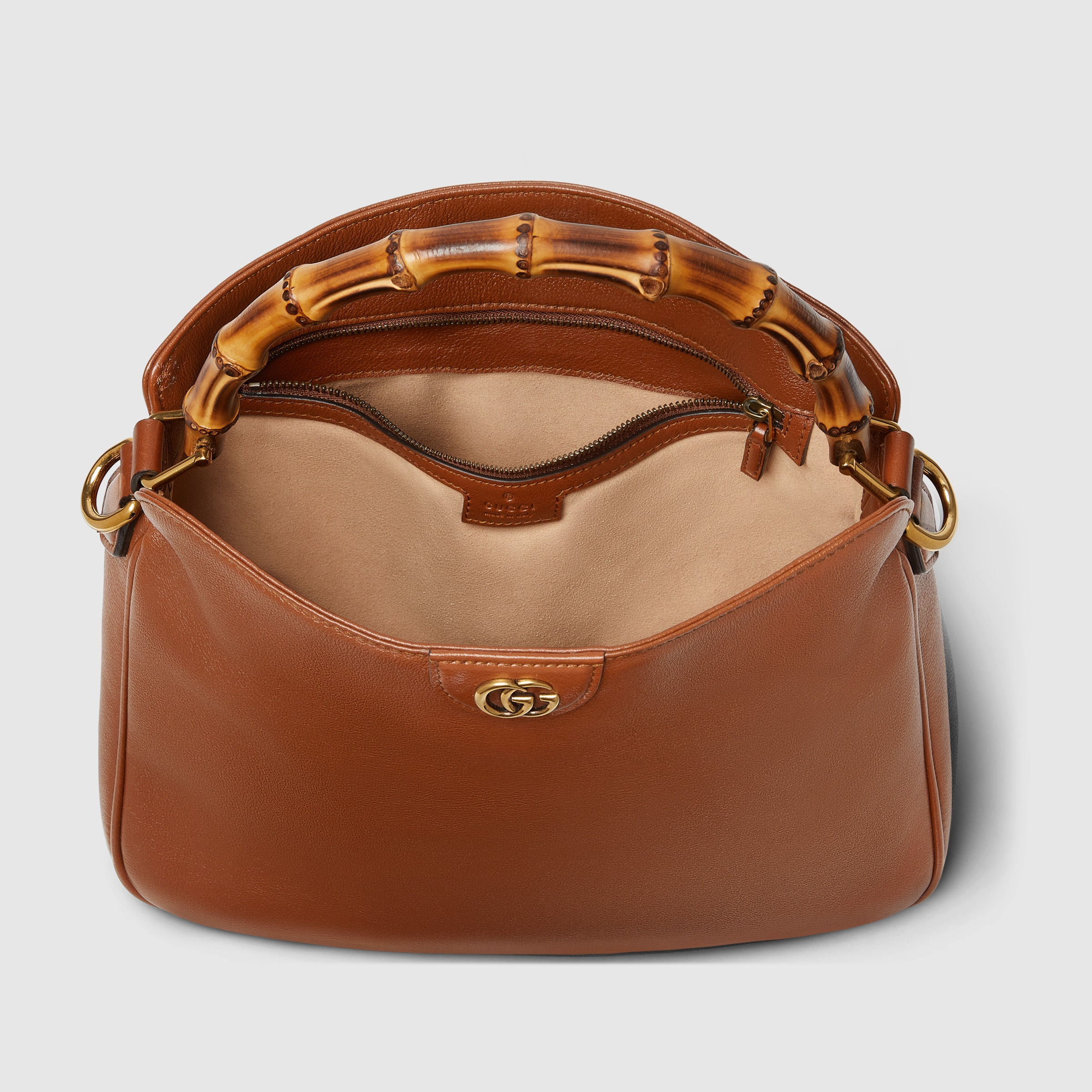 Gucci Diana medium shoulder bag - 10