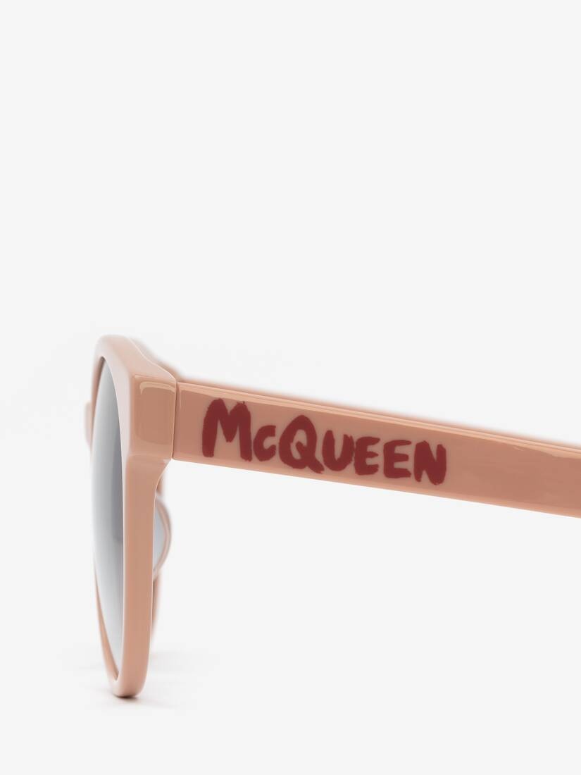 Mcqueen Graffiti Round Sunglasses in Pink - 4