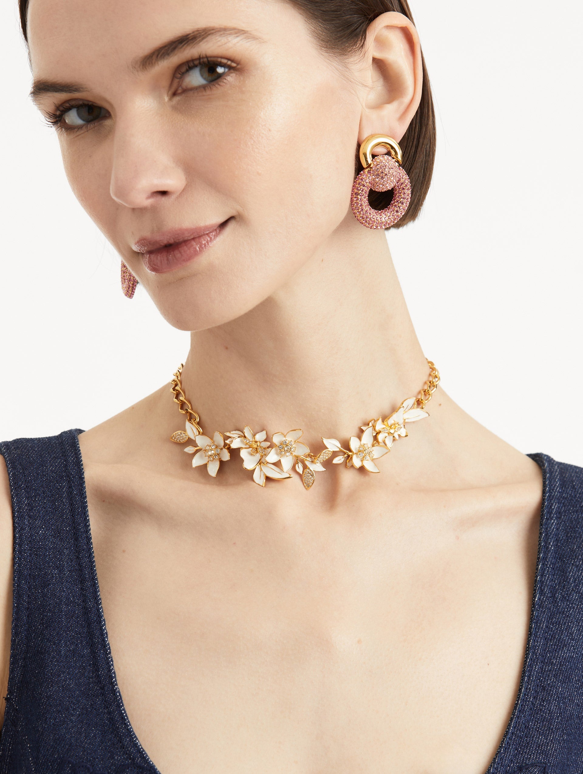 ENAMEL JASMINE NECKLACE - 2
