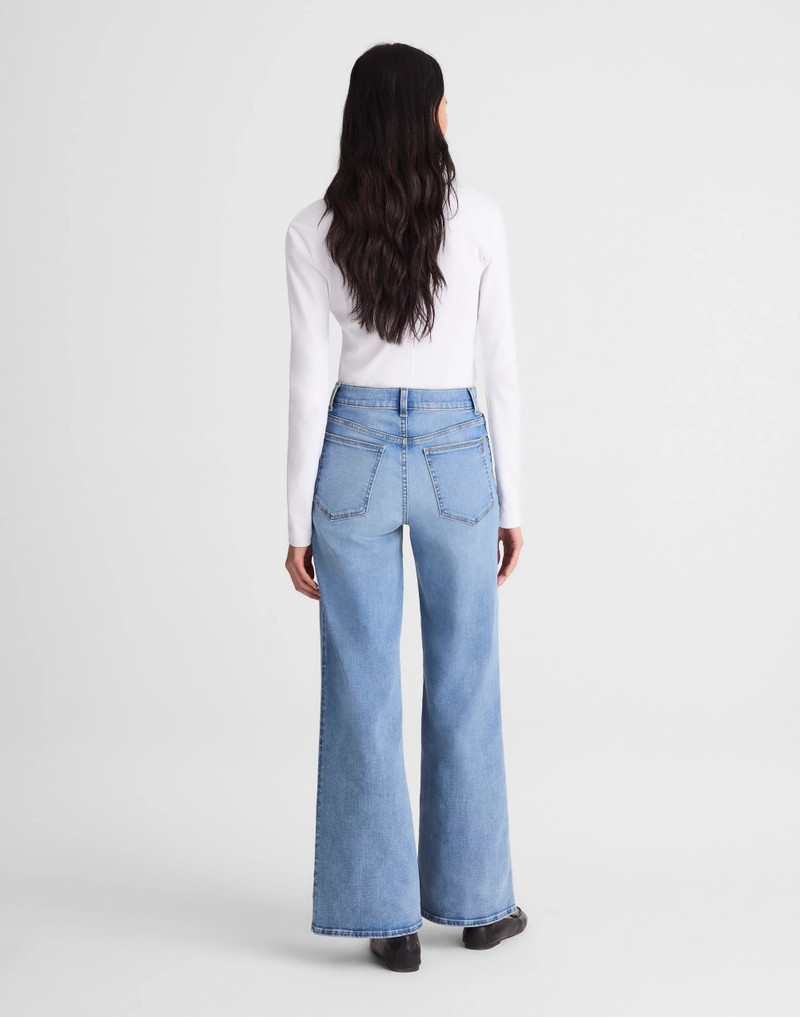 Madewell The Wide-Leg Jean in Super Stretch Denim outlook