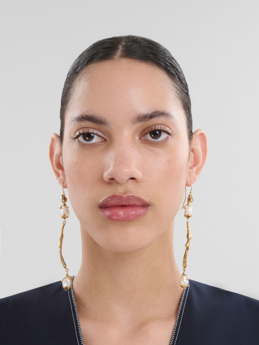 GOLD DANGLE EARRINGS WITH RIVER PEARLS - 2
