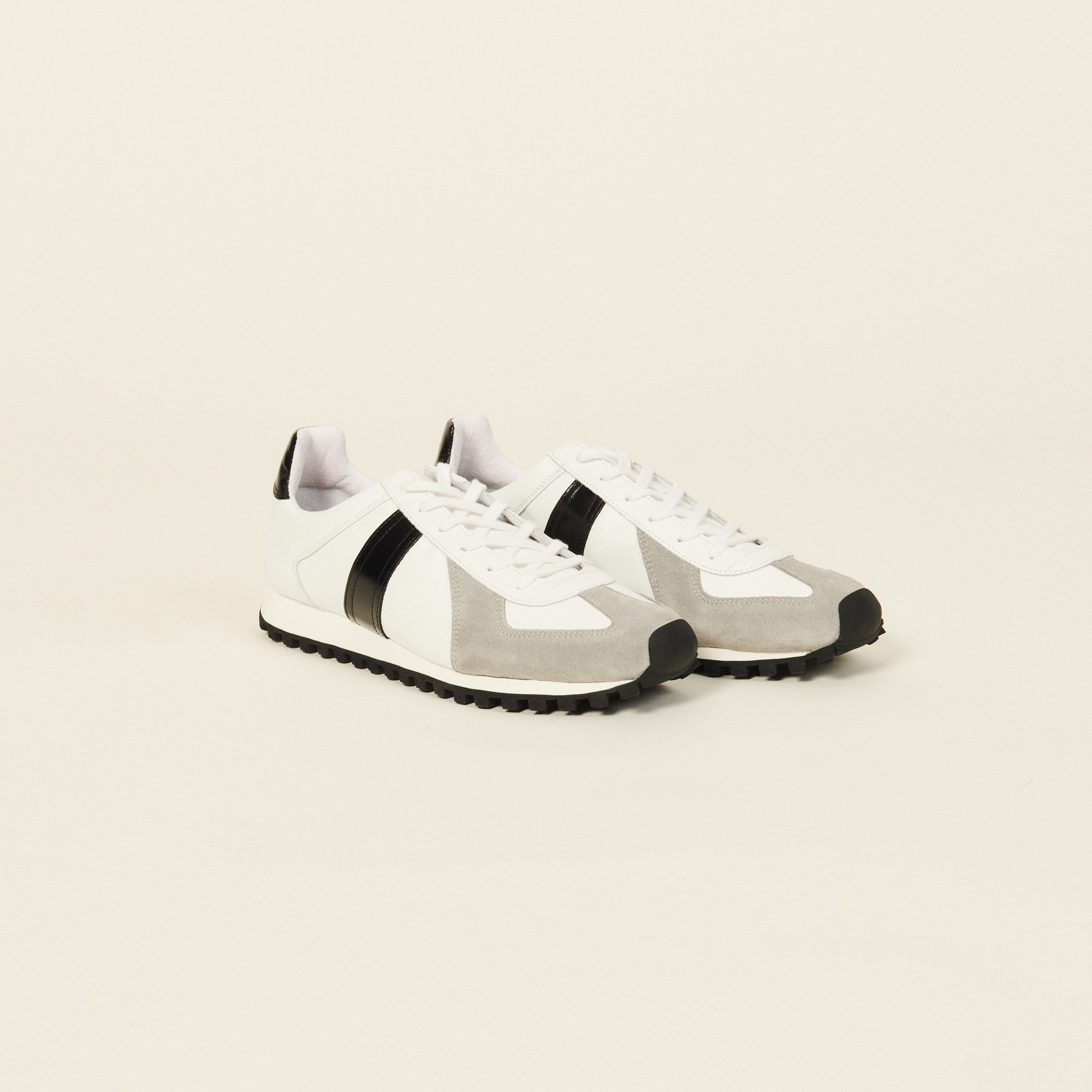 Running sneakers - 2