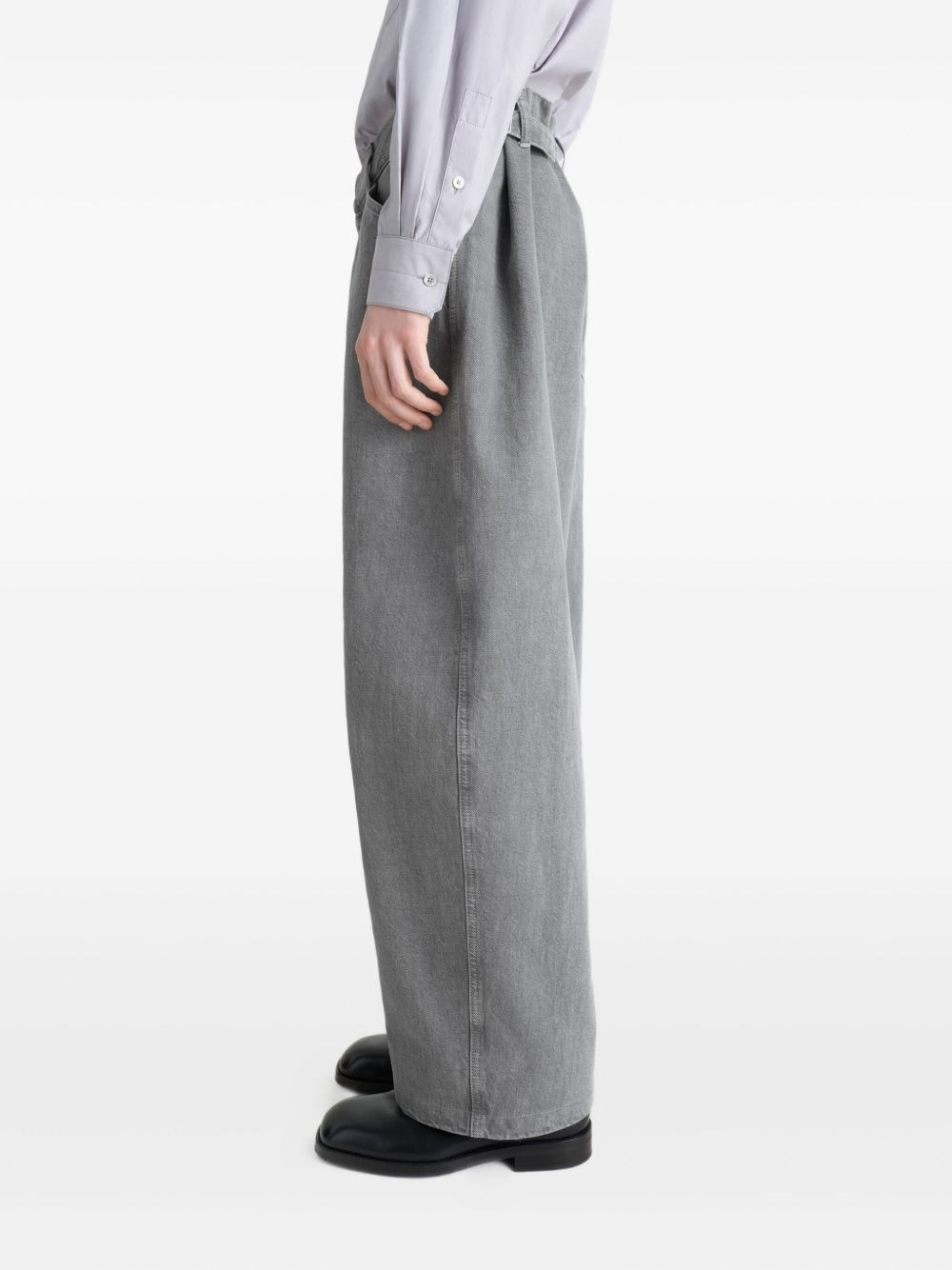 adjustable-waist-strap jeans - 4