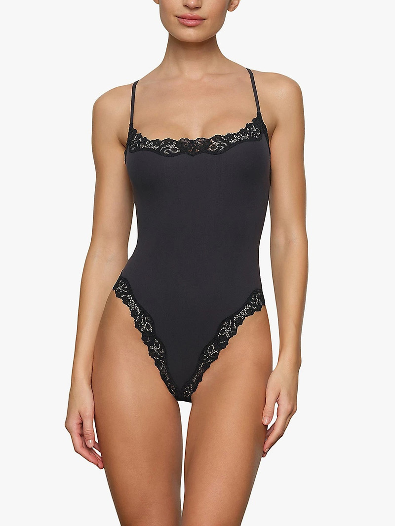 SKIMS Fits Everybody Lace-trim stretch-woven body outlook