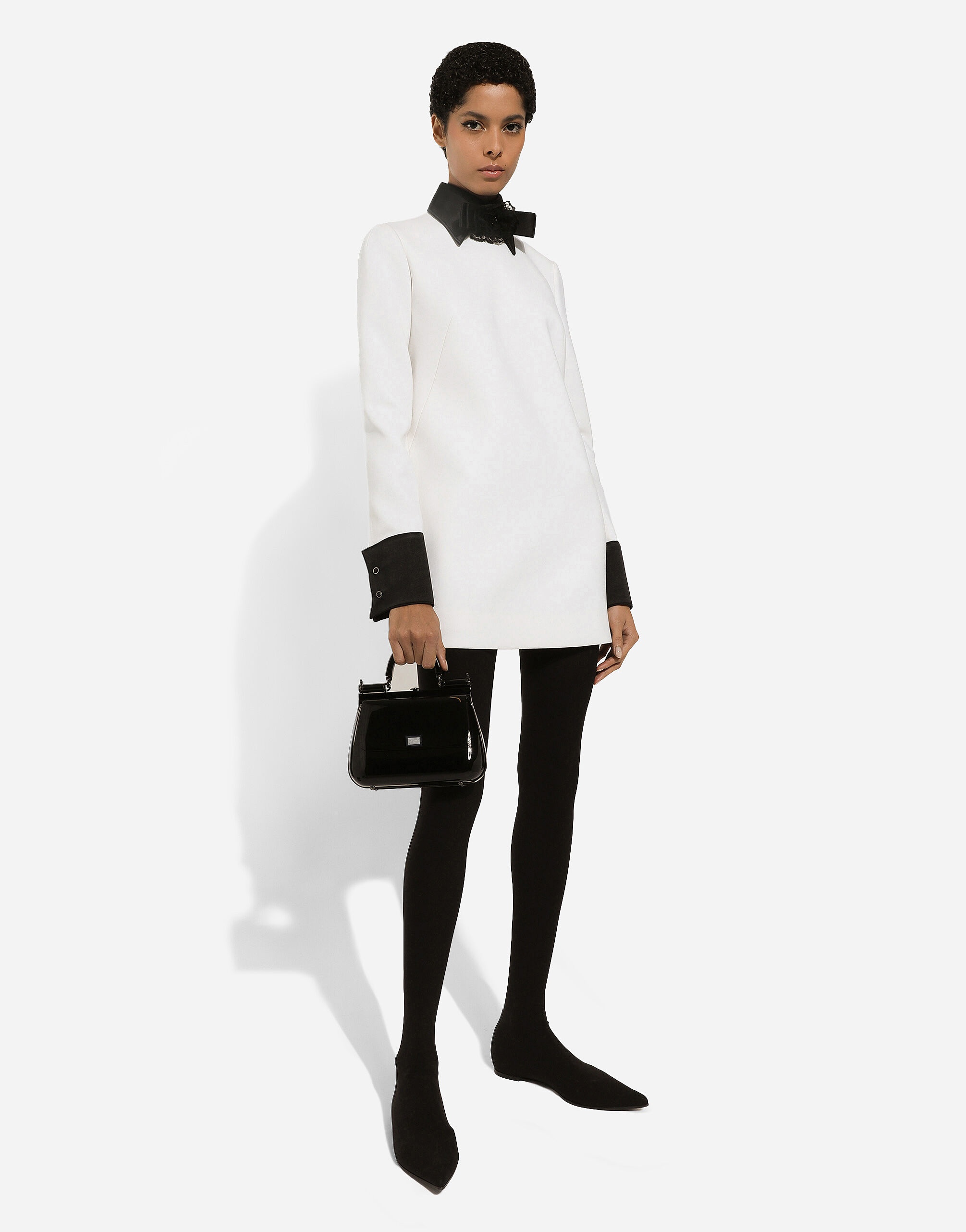 Short woolen dress with satin details - 8