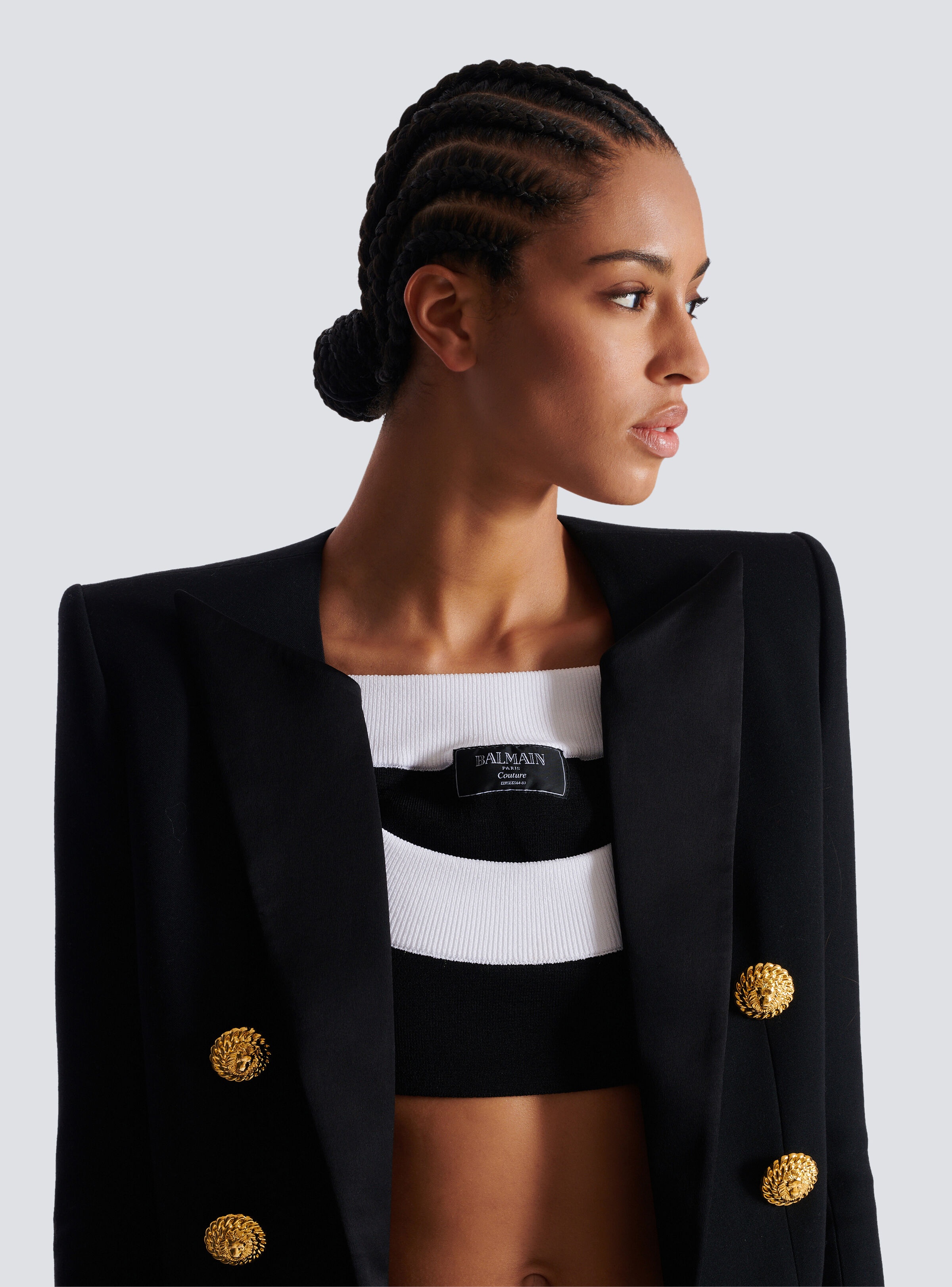 Cropped grain de poudre edge-to-edge jacket with 6 buttons - 7