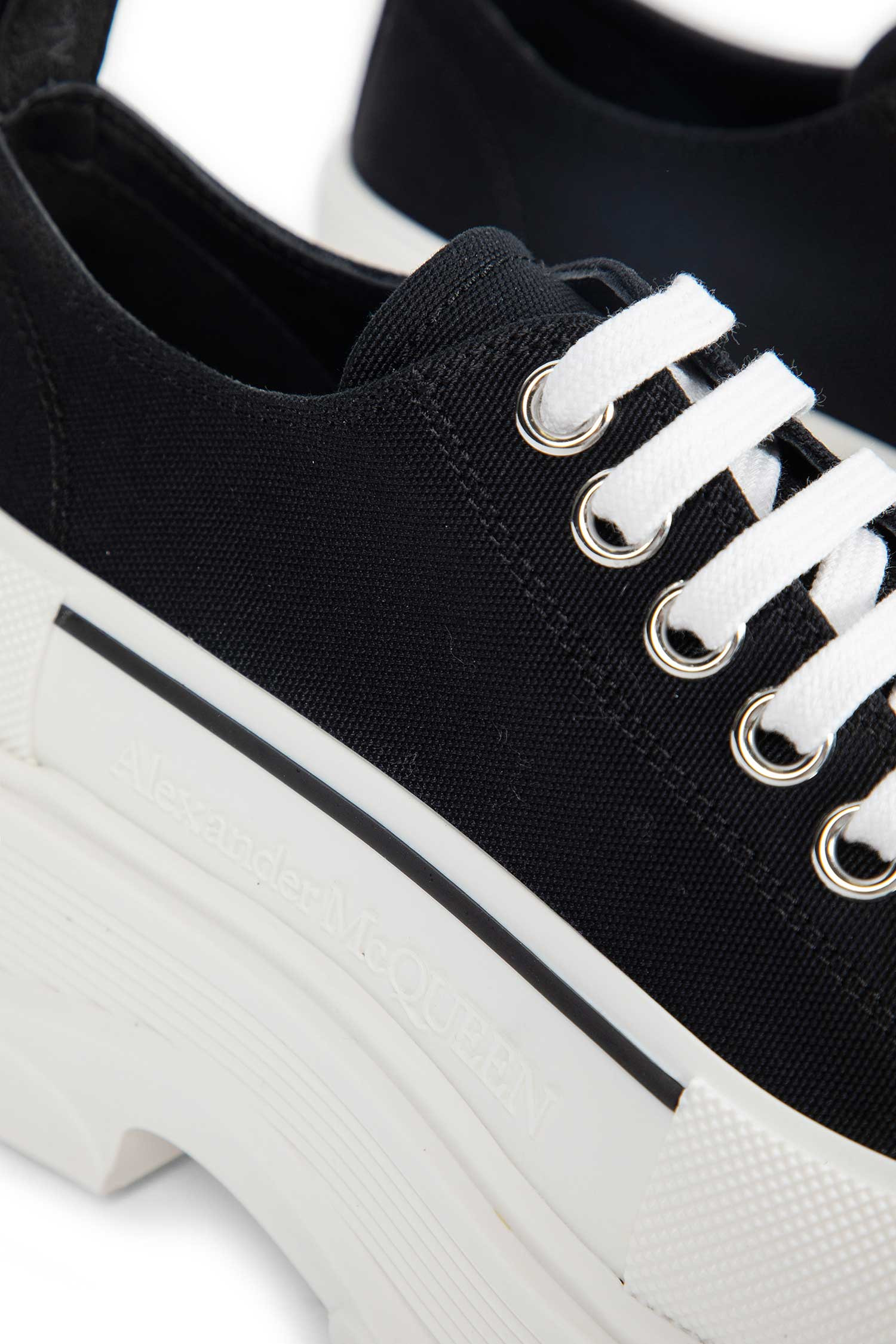 Tread Slick Sneakers - 7