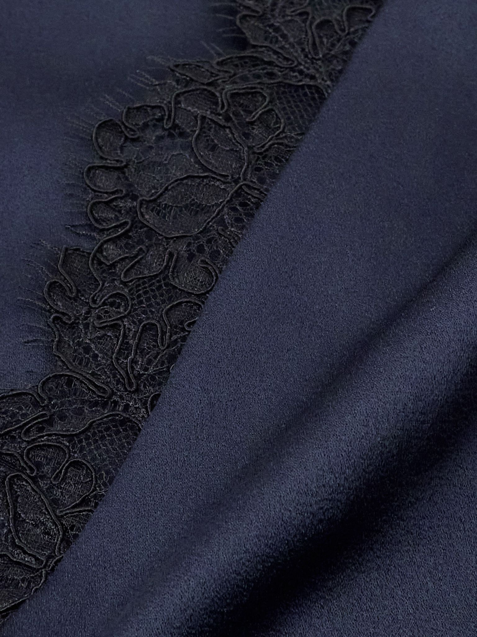 Lace-trimmed satin midi dress Navy - 4