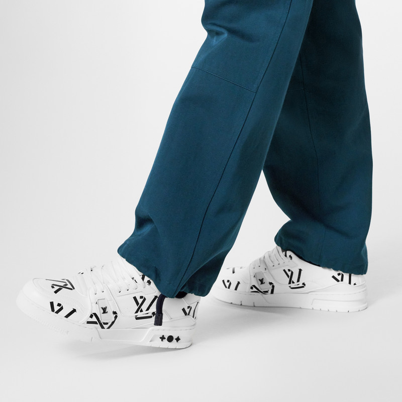 Louis Vuitton LV Trainer Sneaker outlook