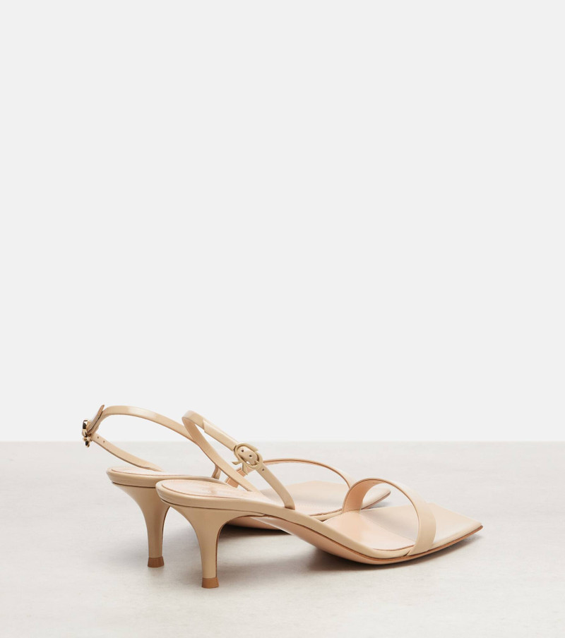 Ribbon patent leather sandals 2