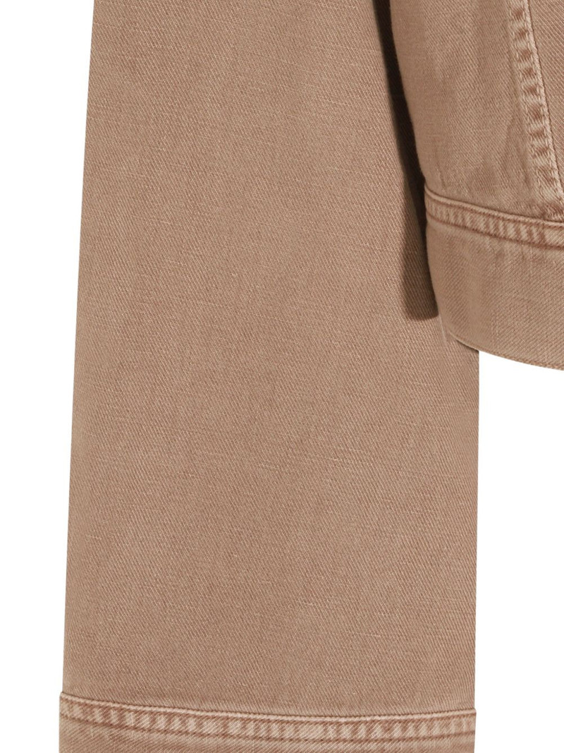 buttoned jacket 4