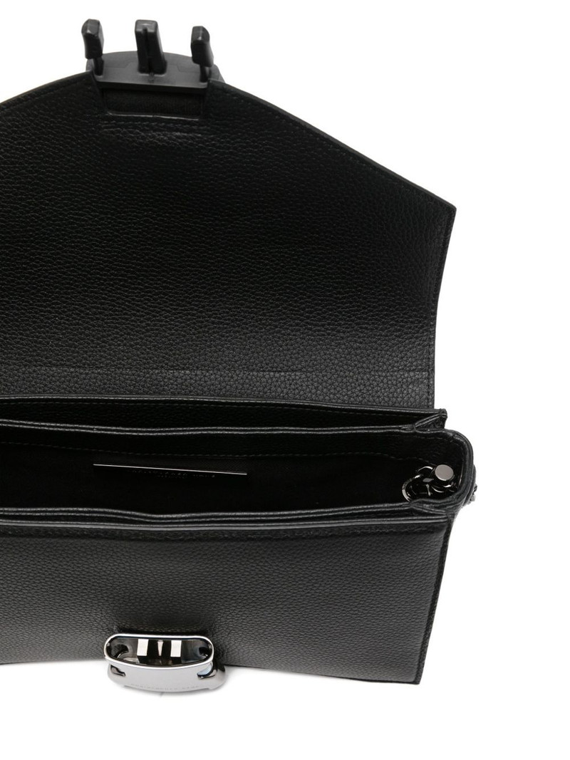 buckle-fastening chain shoulder bag 5