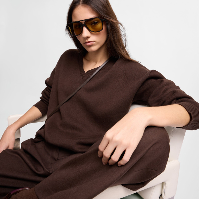 V-neck pullover in doubled knit 5