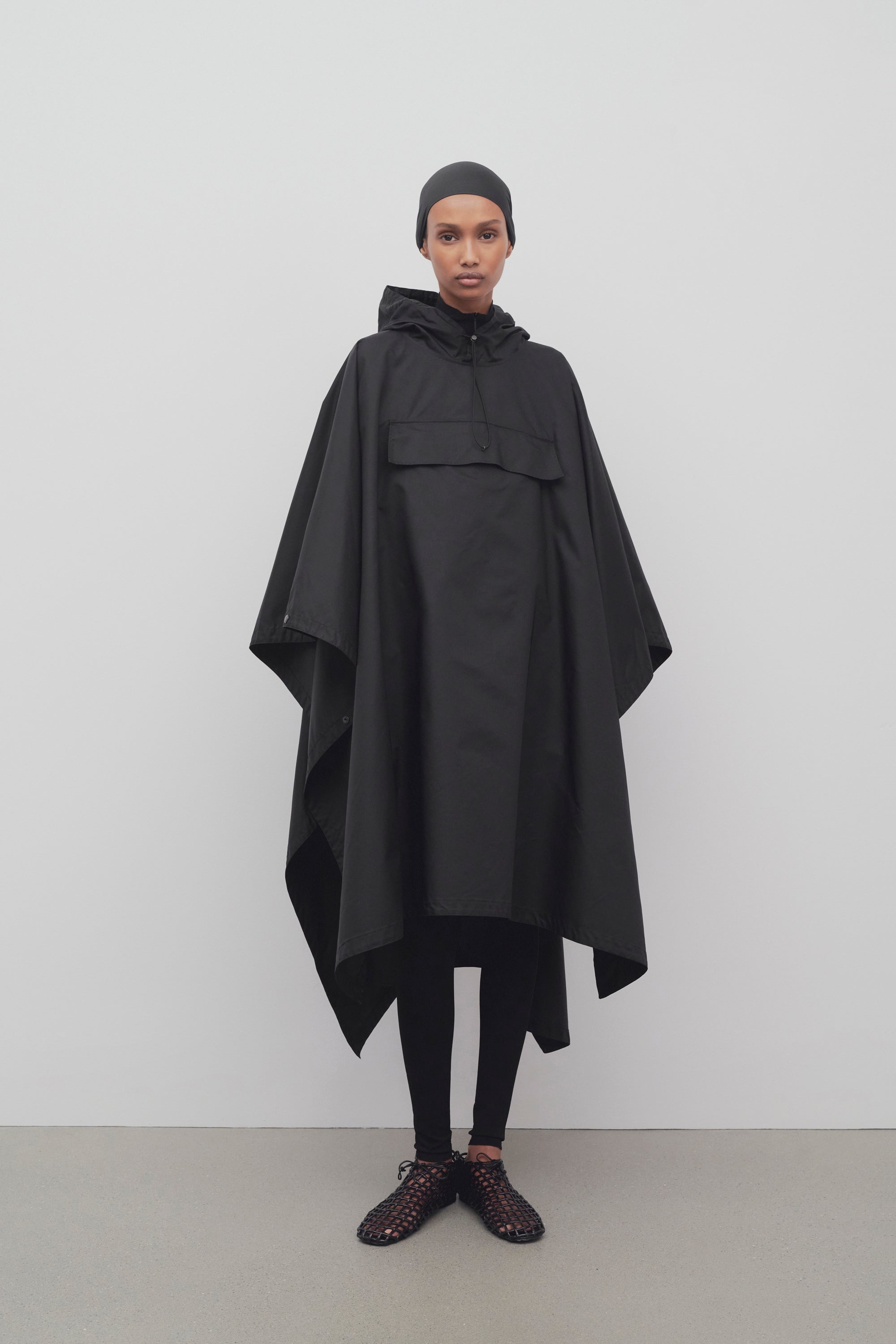 Rian Coat in Nylon - 3
