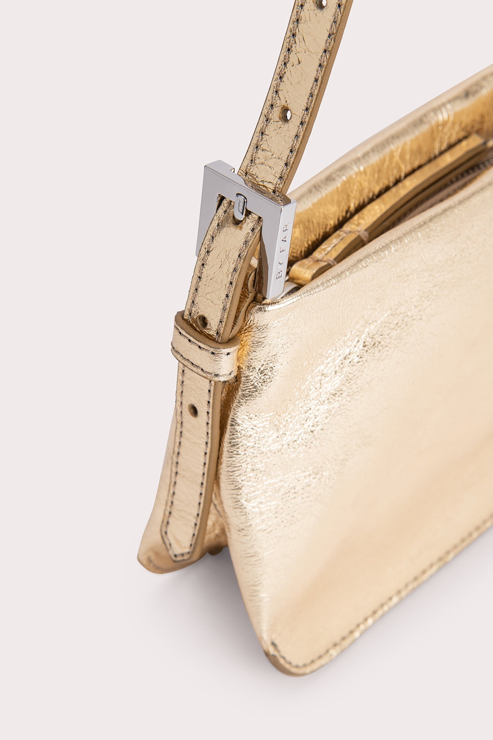 Dulce Parchment Metallic Leather - 4