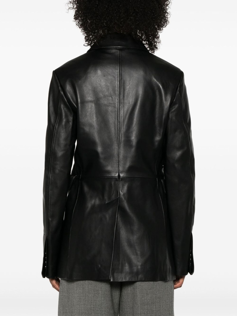Benetra blazer 4