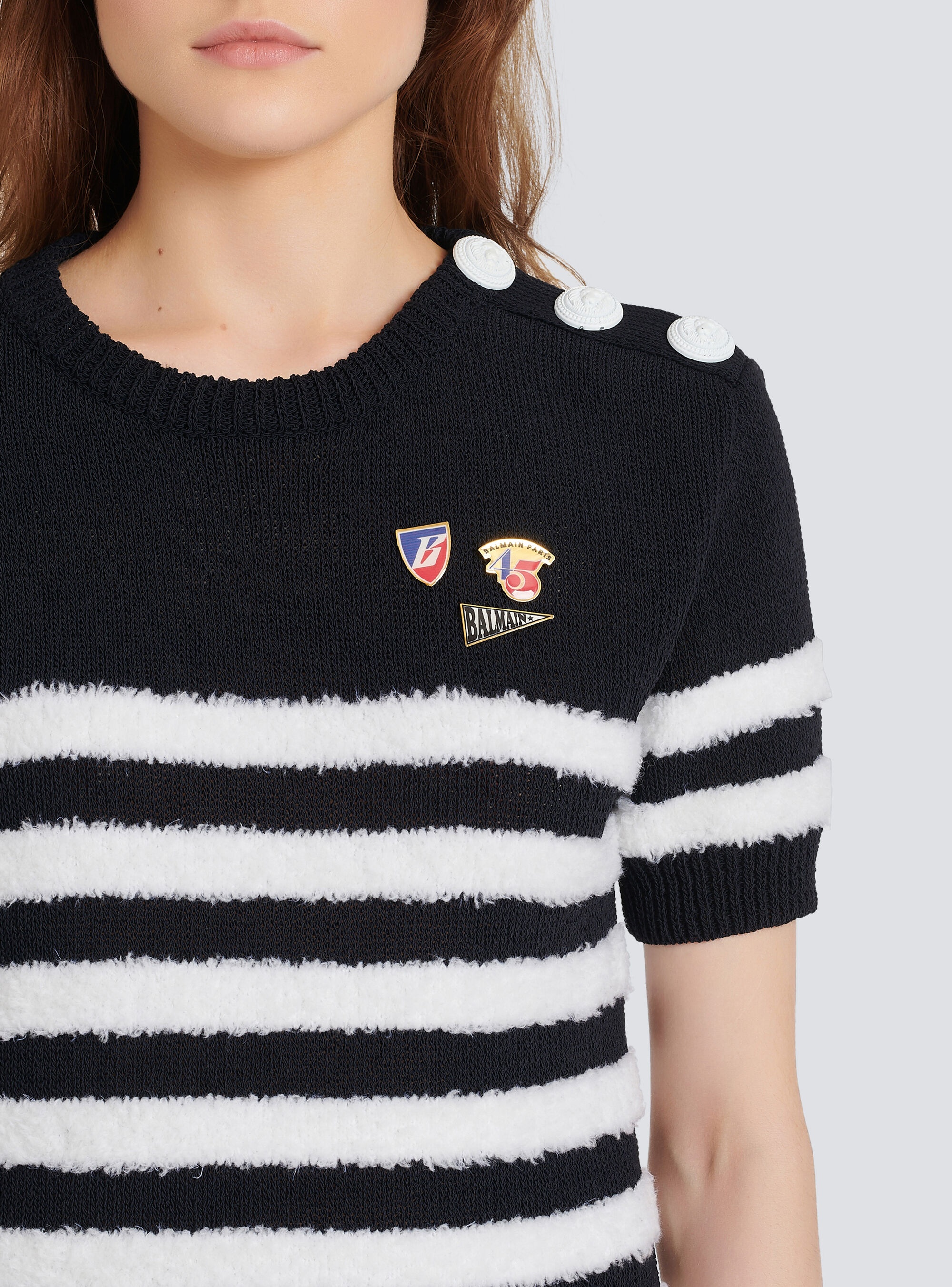 Set of metal Balmain pins - 2