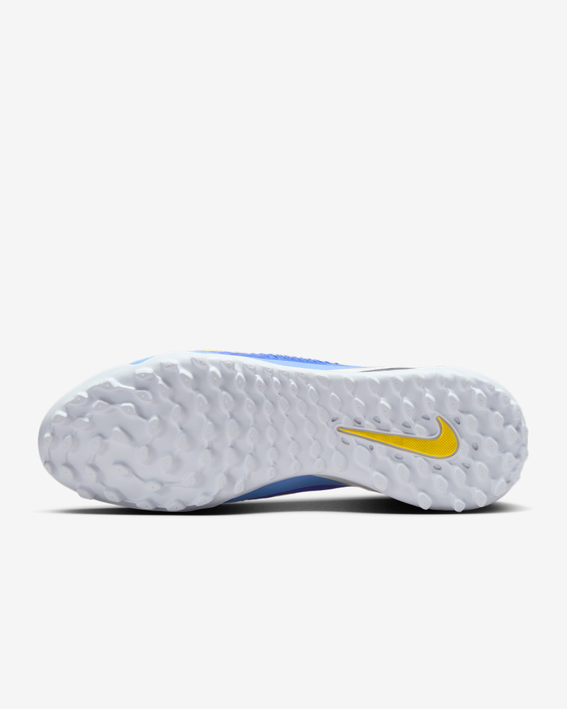 Nike Nike Phantom 6 High Academy Turf Soccer Shoes outlook