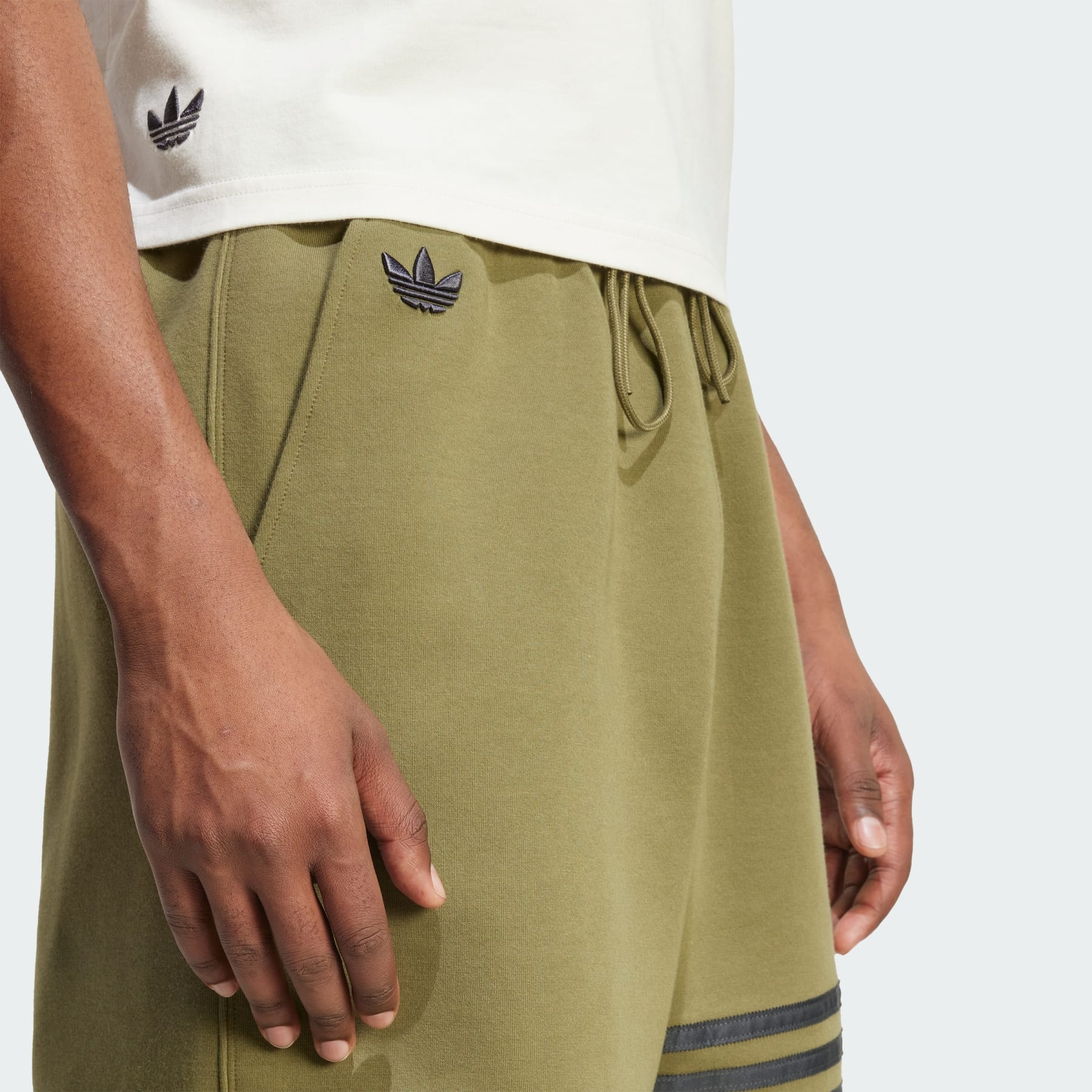 Neuclassics Shorts - 5