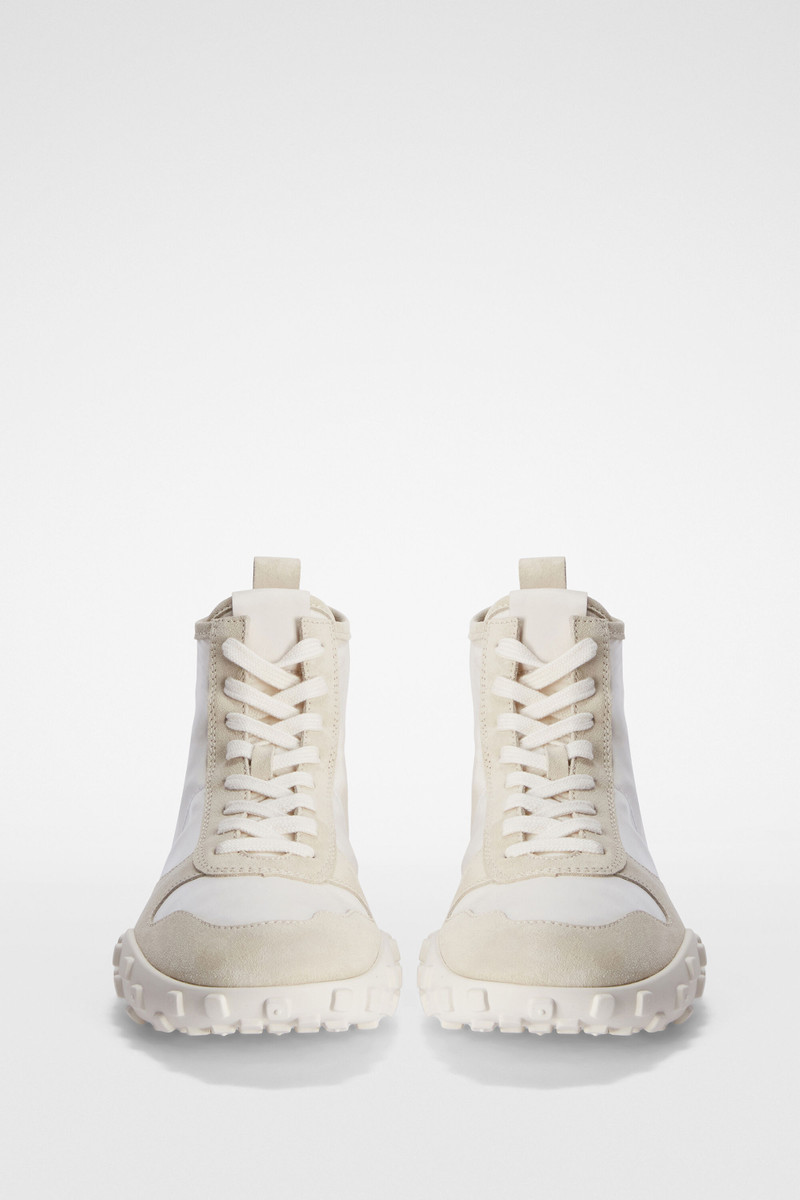 Jil Sander Moon Sneaker outlook