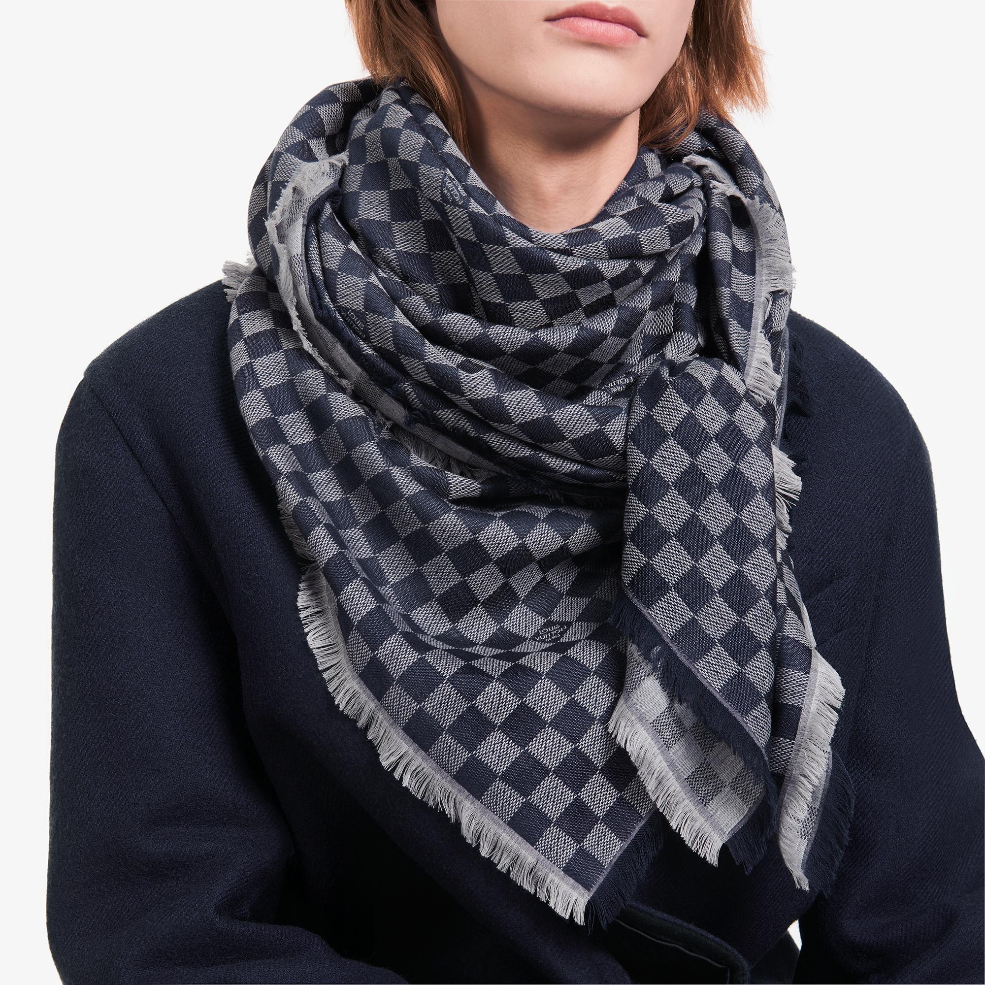 Damier Classic Shawl - 2