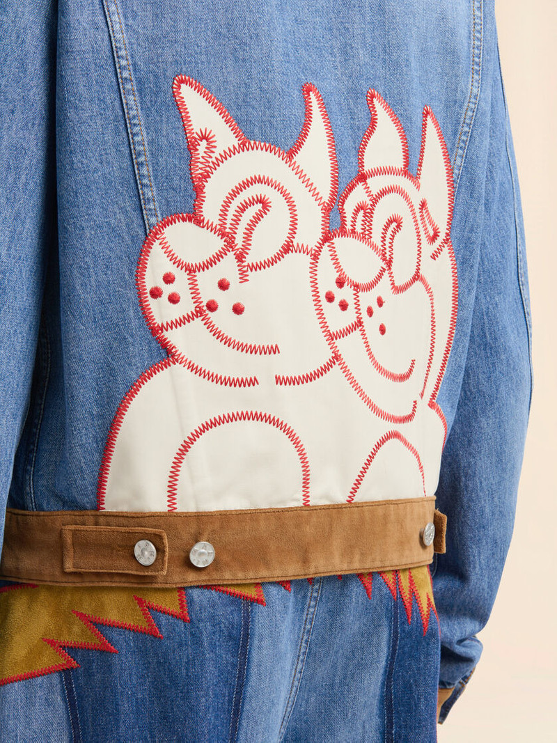 BLUE DENIM TRUCKER JACKET WITH PATCH ON BACK 5