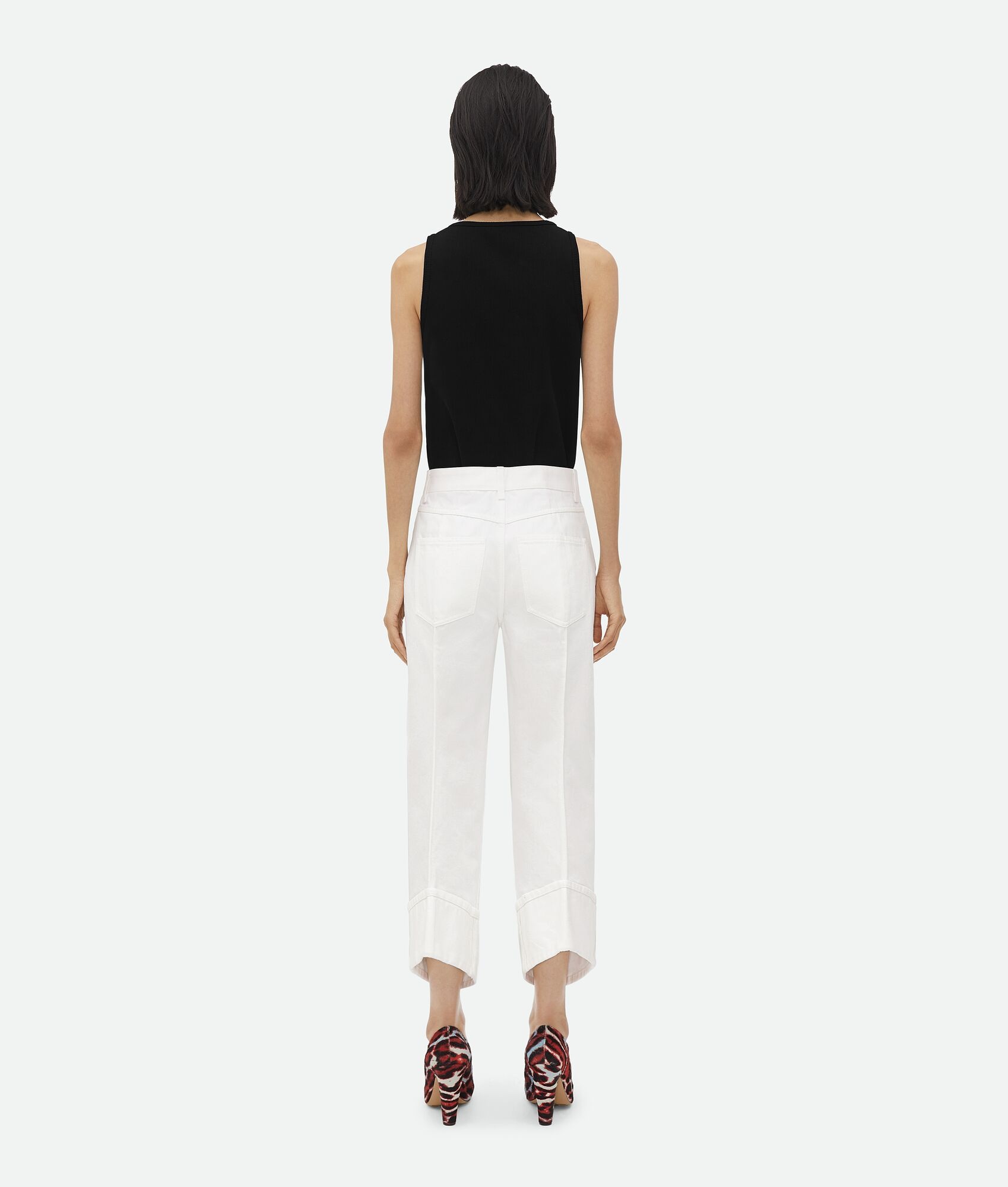 White Curved Shape Denim - 3