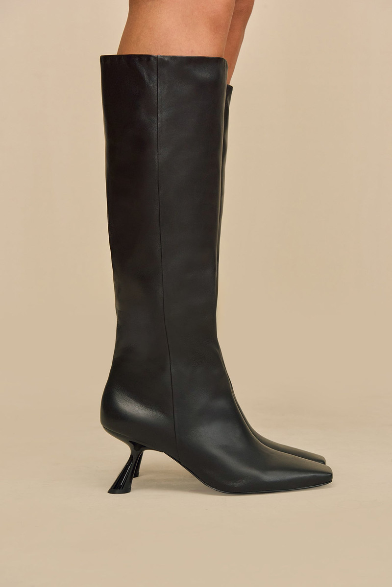 Cult Gaia WREN BOOT outlook