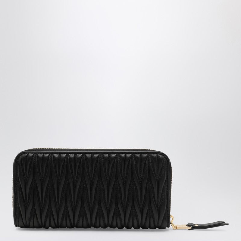 ■MiuMiu■ Small Matelasse Zipper Wallet Black 5ML024AFPPF00 Miu Miu Miu Miu Black Matelassé Leather Zip Around Wallet