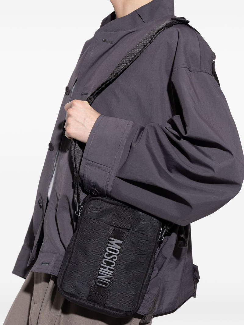 Moschino logo-detail messenger bag outlook