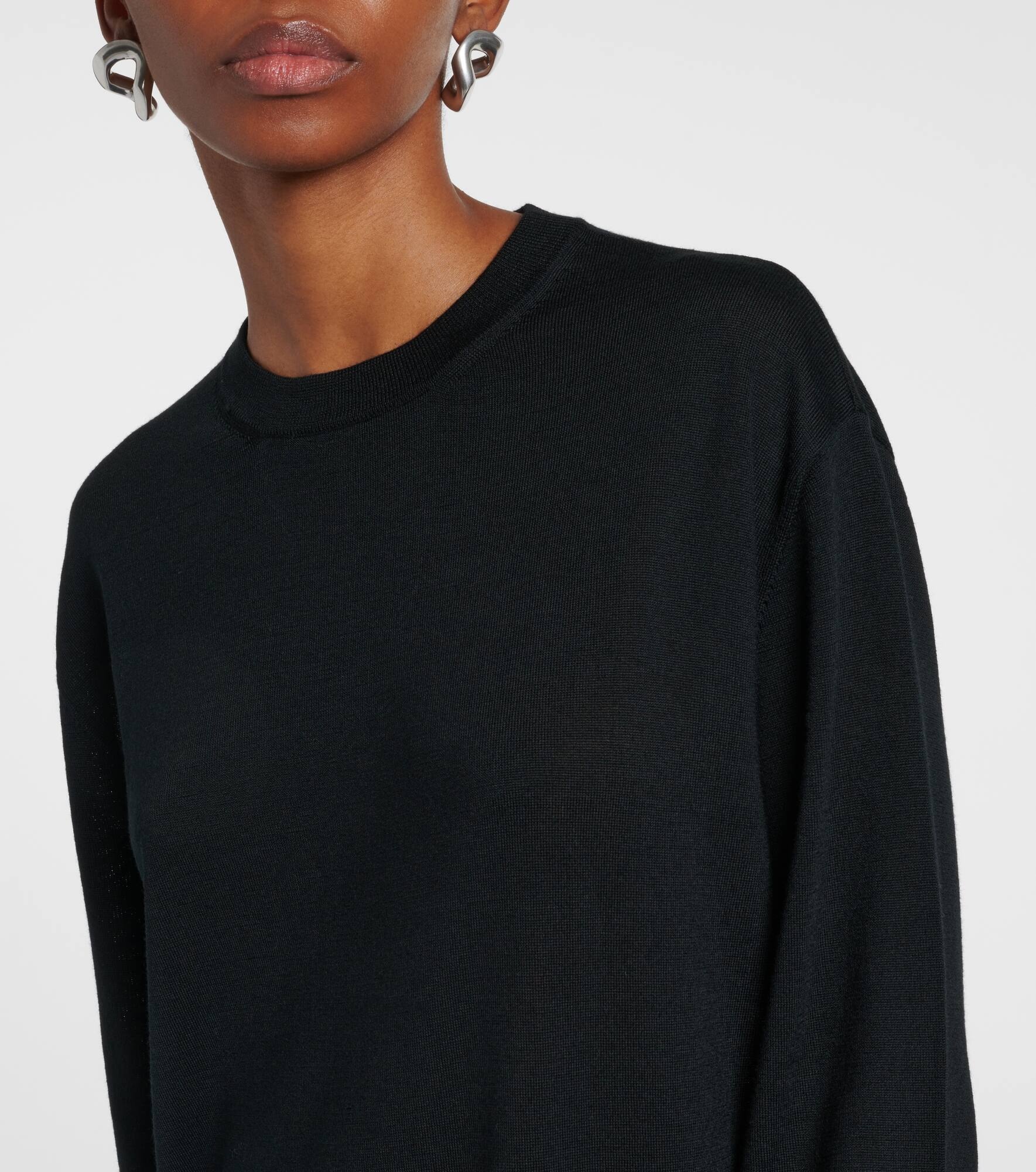 Wool sweater dress - 4