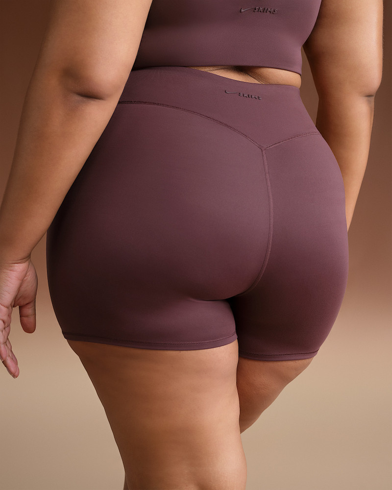 NikeSKIMS Matte Women's High-Waisted 3" Boyshorts 8