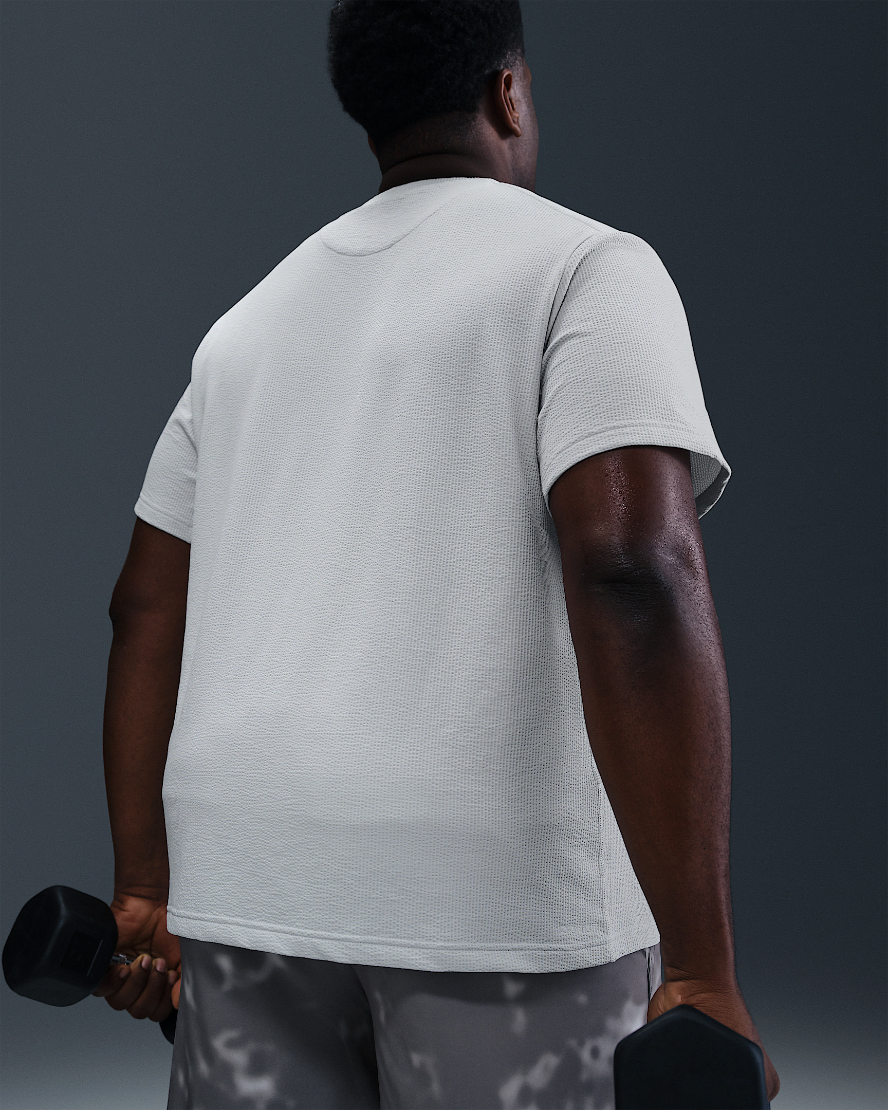 Nike Primary Men's Dri-FIT Short-Sleeve Versatile Top - 7