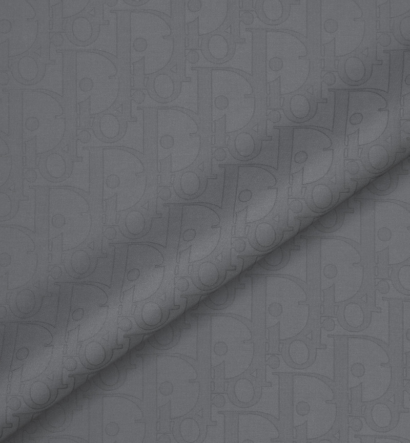 Dior Gravity Stole 3