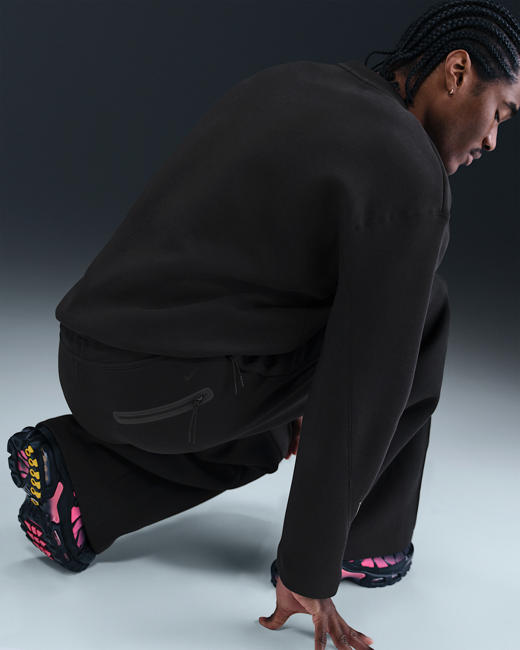 Nike Tech Men's Fleece Loose-Fit Open Hem Pants - 5