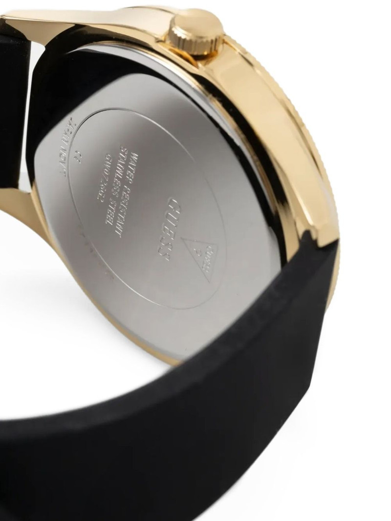 GUESS USA logo-engraved 44mm outlook